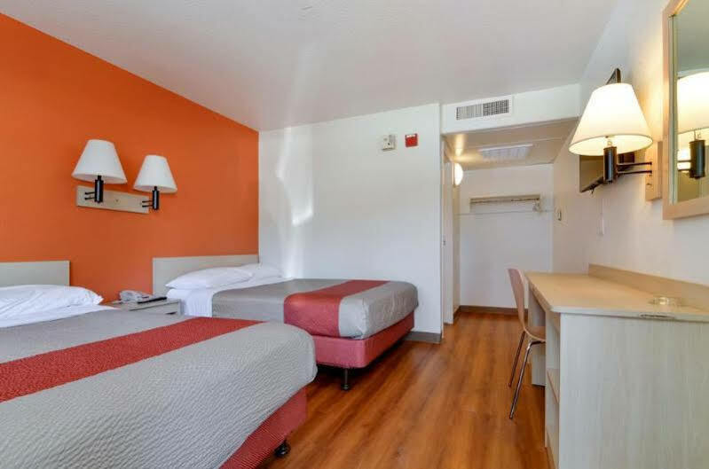 Hotel 6-big Bear Lake, Ca